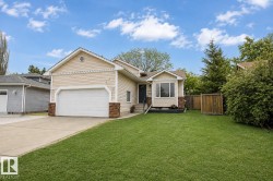 22 DEWBERRY Place Sherwood Park, AB T8H 1M5