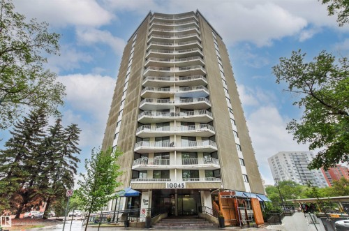 303 10045 117 Street, Edmonton, AB 