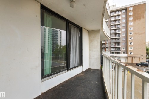 303 10045 117 Street, Edmonton, AB 