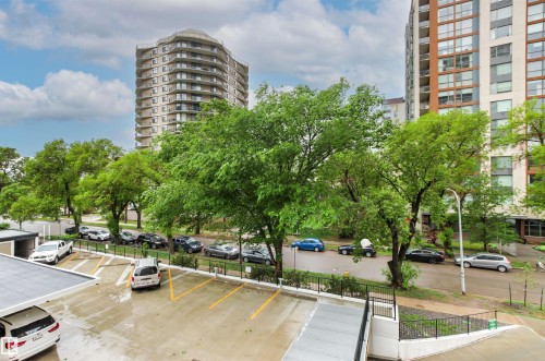 303 10045 117 Street, Edmonton, AB 