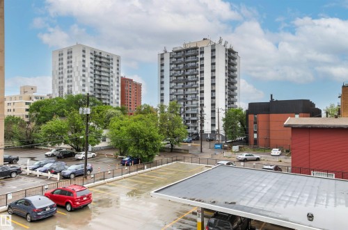 303 10045 117 Street, Edmonton, AB 