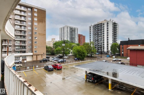 303 10045 117 Street, Edmonton, AB 