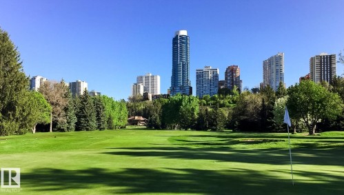 303 10045 117 Street, Edmonton, AB 