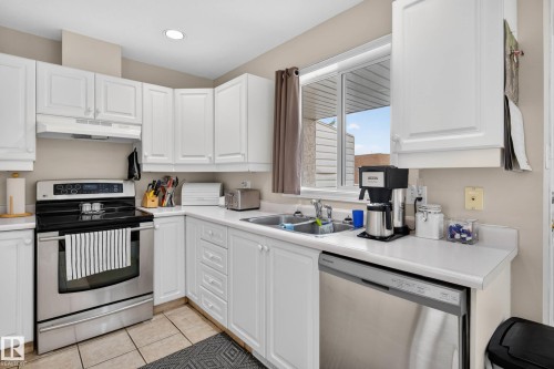 16 9703 174 Street, Edmonton, AB 