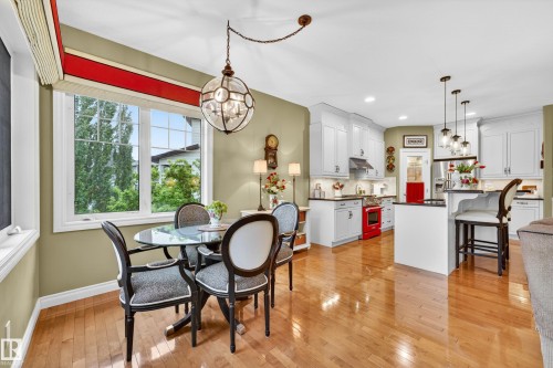 5465 Thibault Wynd, Edmonton, AB 