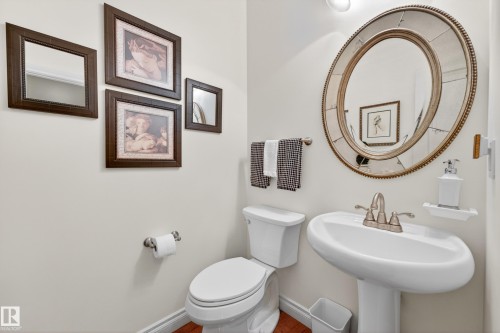 5465 Thibault Wynd, Edmonton, AB 