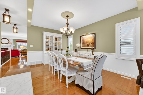 5465 Thibault Wynd, Edmonton, AB 