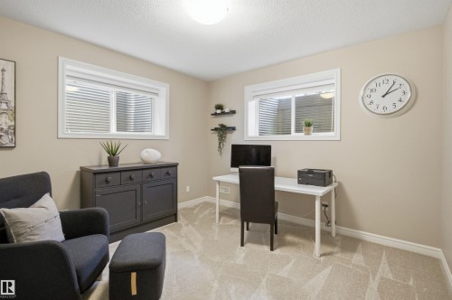 1823 Ainslie Court, Edmonton, AB 