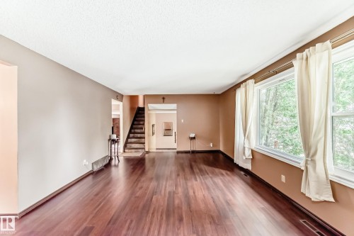 14808 62 Street, Edmonton, AB 