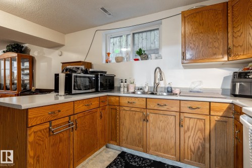 16312 119 Street, Edmonton, AB 