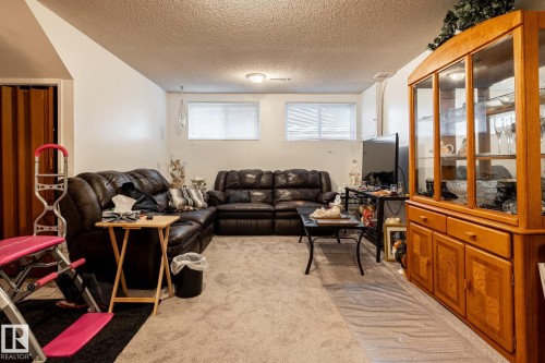 16312 119 Street, Edmonton, AB 