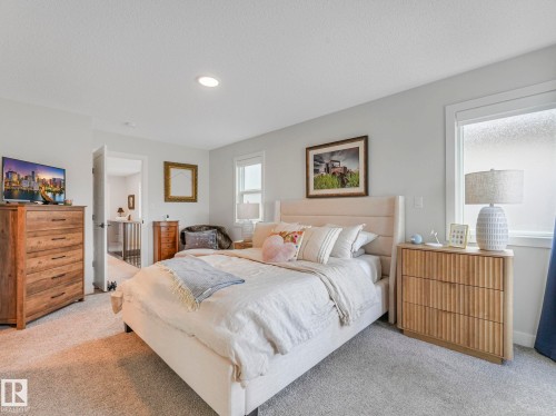 10221 135 Street, Edmonton, AB - Indoor Photo Showing Bedroom