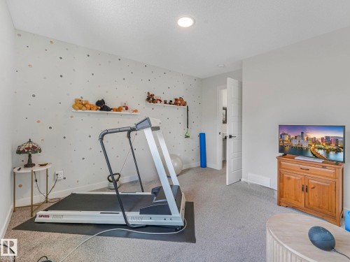10221 135 Street, Edmonton, AB - Indoor Photo Showing Bedroom
