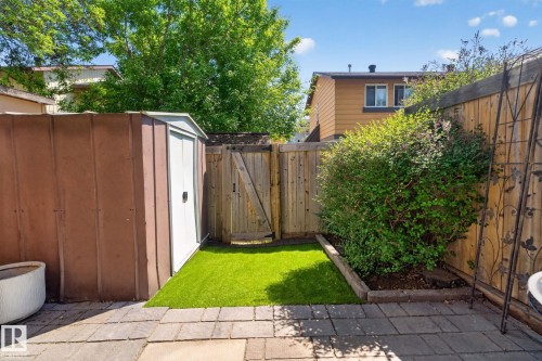 132 Woodstock, Edmonton, AB 