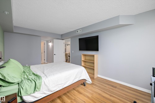 1503 10909 103 Avenue, Edmonton, AB 
