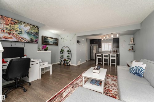 2 1816 Rutherford Road, Edmonton, AB 