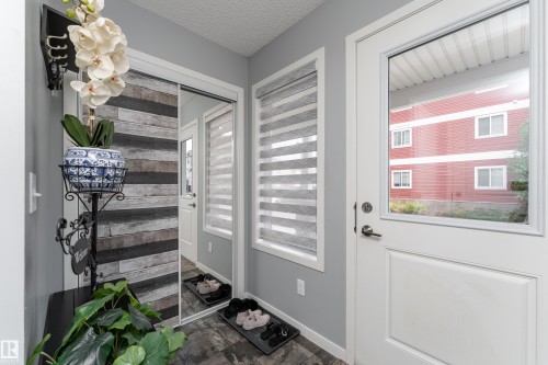 2 1816 Rutherford Road, Edmonton, AB 