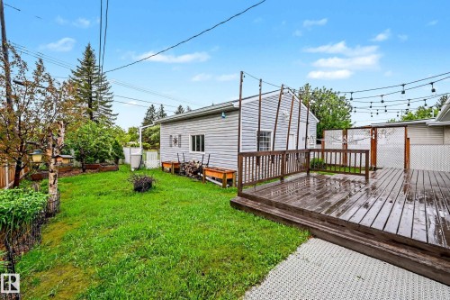 11006 161 Street, Edmonton, AB 