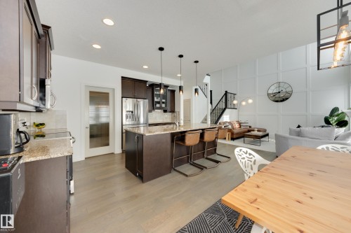 835 Armitage Wynd, Edmonton, AB - Indoor Photo Showing Kitchen With Upgraded Kitchen