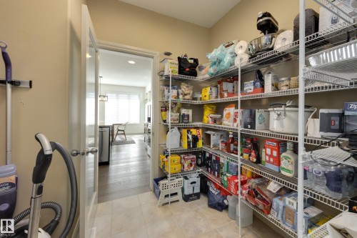 835 Armitage Wynd, Edmonton, AB - Indoor