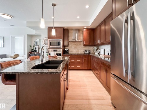 718 200 Bellerose Drive, St. Albert, AB 