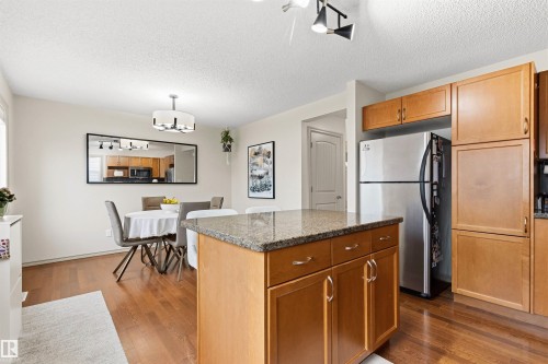 Kitchen - 14807 141 Street, Edmonton, AB 