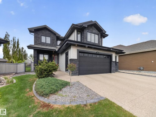 102 Lacombe Drive  St. Albert, AB T8N 3V7