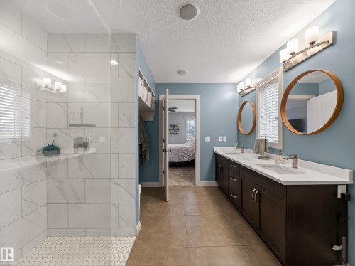 102 Lacombe Drive, St. Albert, AB 
