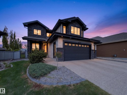 102 Lacombe Drive, St. Albert, AB 