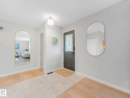 33 Huron Drive, Leduc, AB 