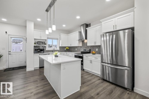 9307 221 Street, Edmonton, AB 
