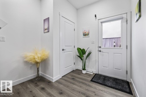 9307 221 Street, Edmonton, AB 