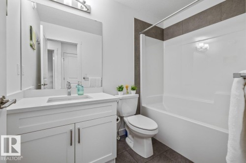 9307 221 Street, Edmonton, AB 