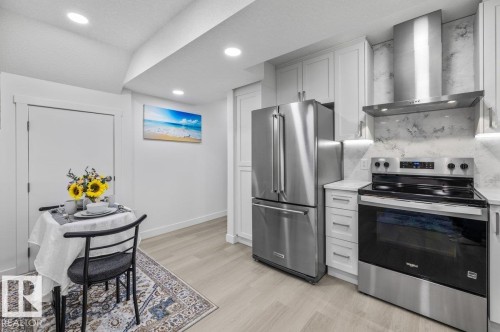 9307 221 Street, Edmonton, AB 