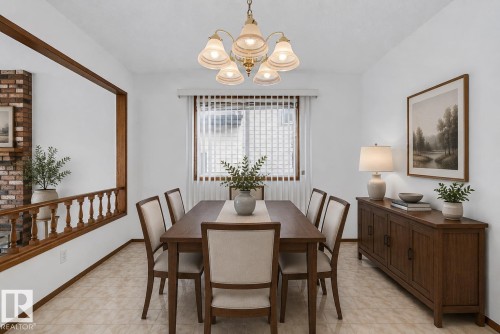 2907 49 Street, Edmonton, AB 