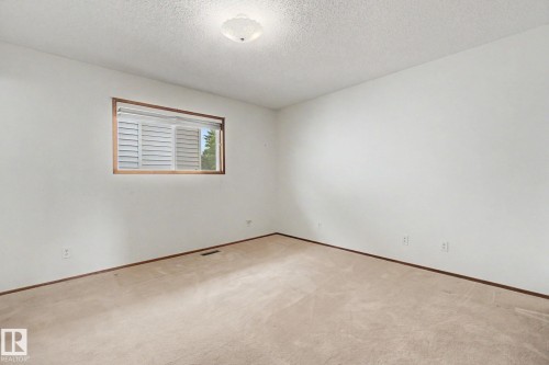 2907 49 Street, Edmonton, AB 