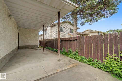 2907 49 Street, Edmonton, AB 