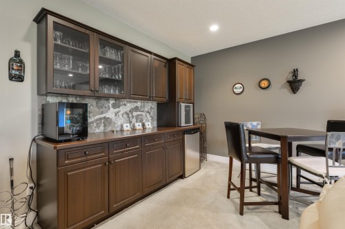 224 Ambleside Drive, Edmonton, AB 
