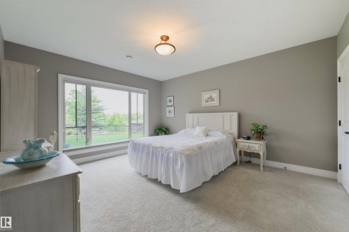 224 Ambleside Drive, Edmonton, AB 