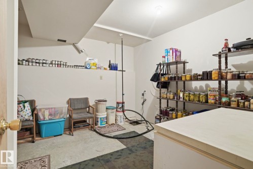 1307 Twp Road 510, Rural Parkland County, AB - Indoor Photo Showing Other Room