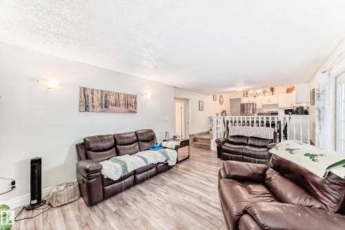 16716 111 Street, Edmonton, AB 