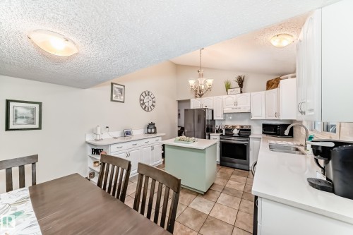 16716 111 Street, Edmonton, AB 