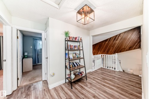 16716 111 Street, Edmonton, AB 