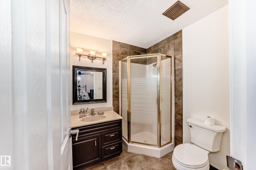 16716 111 Street, Edmonton, AB 