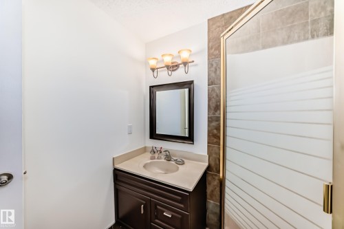 16716 111 Street, Edmonton, AB 
