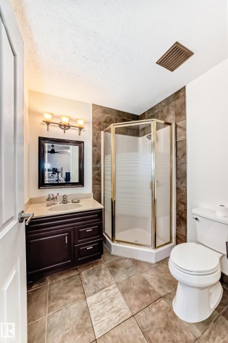 16716 111 Street, Edmonton, AB 
