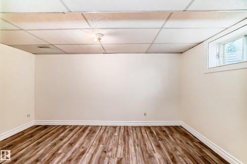16716 111 Street, Edmonton, AB 