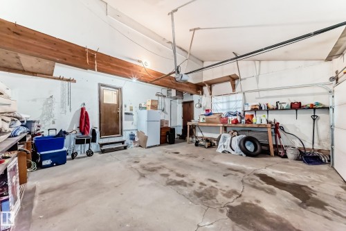 16716 111 Street, Edmonton, AB 