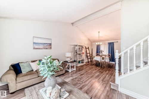 16716 111 Street, Edmonton, AB 
