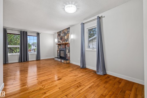 4 Bennett Place, St. Albert, AB 